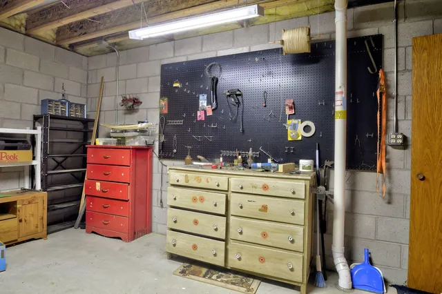 $324,900 | 800 Chief Kewaskum Place, Kewaskum, WI 53040