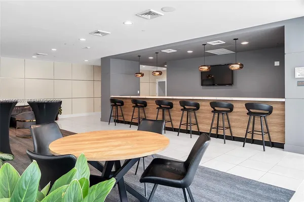 $849,999 | 1250 South Miami Avenue, Unit 3506, Miami, FL 33130