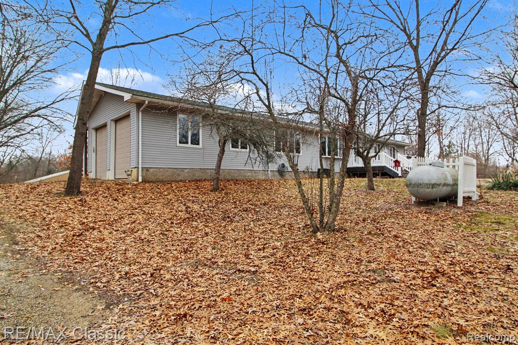 9800 Moon Road Saline, MI 48176 - Photo 29 of 38