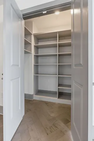 $5,800 | 1616 West End Avenue, Unit 3006, Nashville, TN 37203