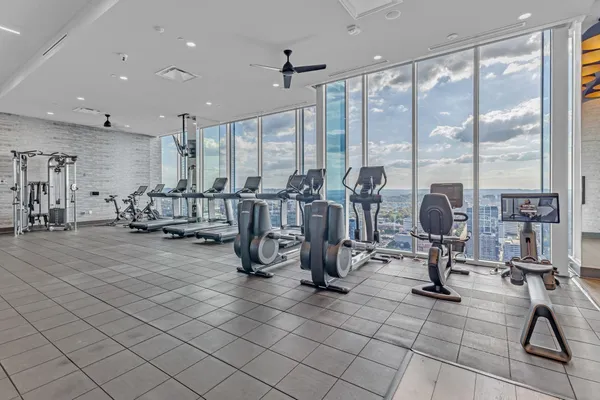 $5,800 | 1616 West End Avenue, Unit 3006, Nashville, TN 37203