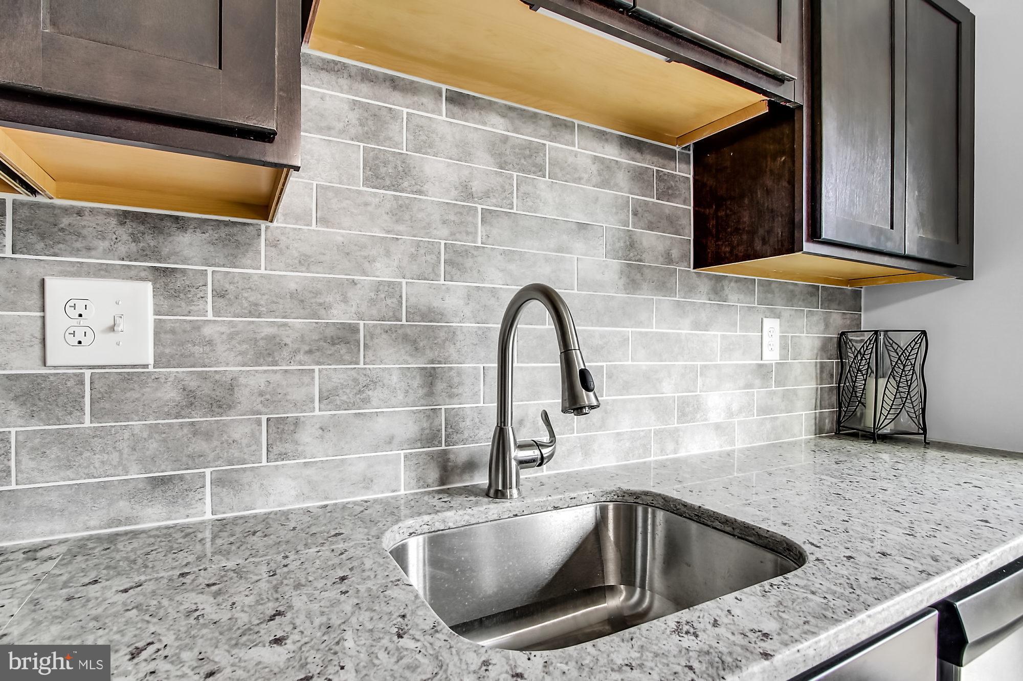 8615 Pleasant Plains Road Baltimore, MD 21286 - Photo 6 of 27 Kitchen