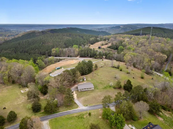 $289,900 | 154 Potter Place Road Northwest, Charleston, TN 37310
