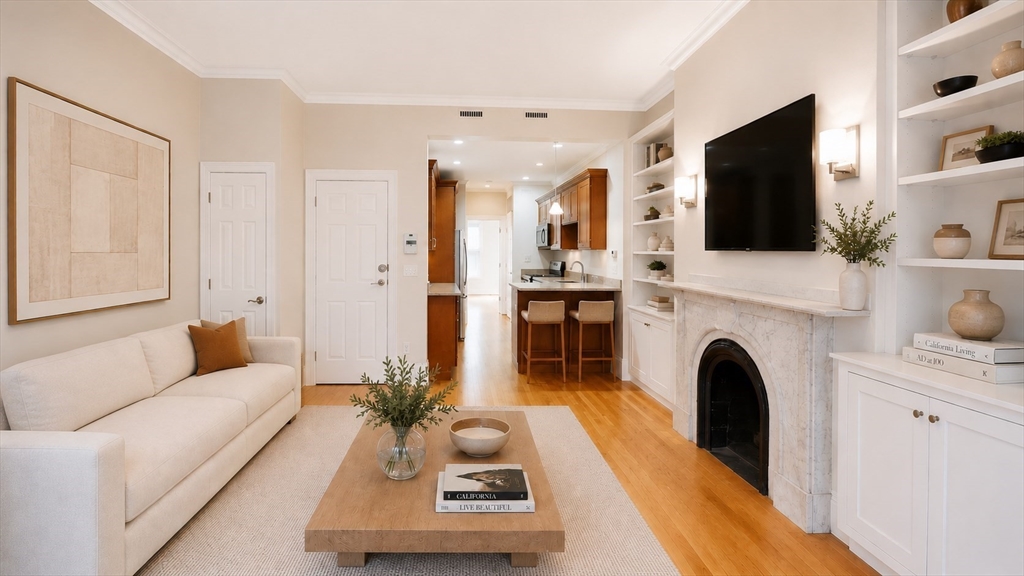 36 Appleton Street, Unit 2 Boston, MA 02116 - Photo 2 of 10