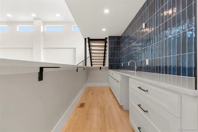 $5,893,000 | 6954 South Espana Way, Centennial, CO 80016