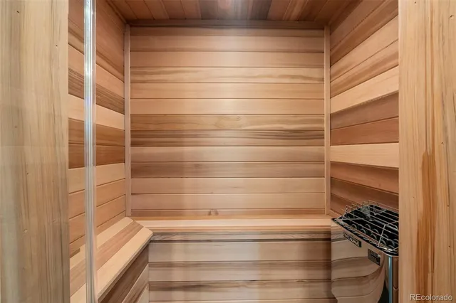 $5,893,000 | 6954 South Espana Way, Centennial, CO 80016