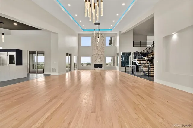 $5,893,000 | 6954 South Espana Way, Centennial, CO 80016