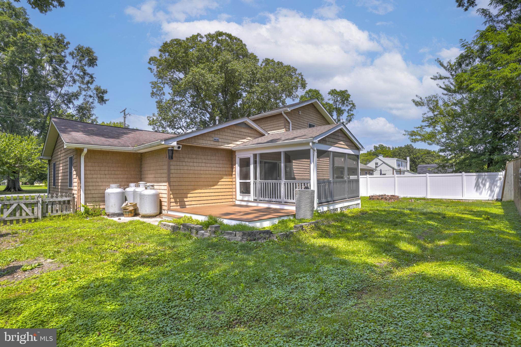 1161 Steamboat Road Shady Side, MD 20764 - Photo 25 of 37 Rear exterior
