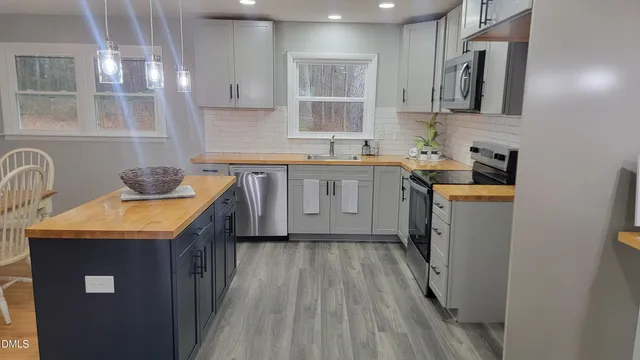 $399,900 | 6561 Huntsboro Road, Oxford, NC 27565