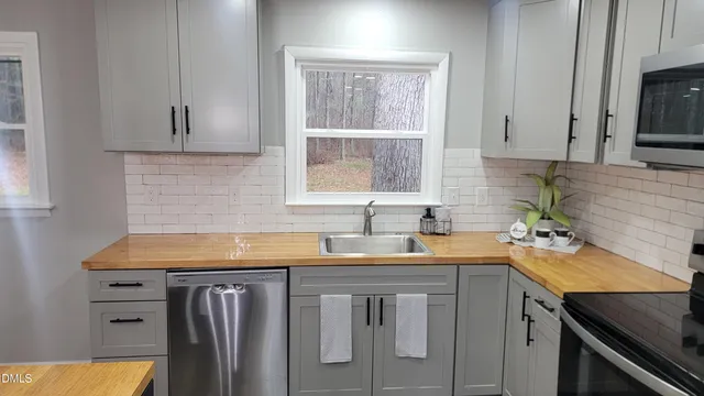 $399,900 | 6561 Huntsboro Road, Oxford, NC 27565