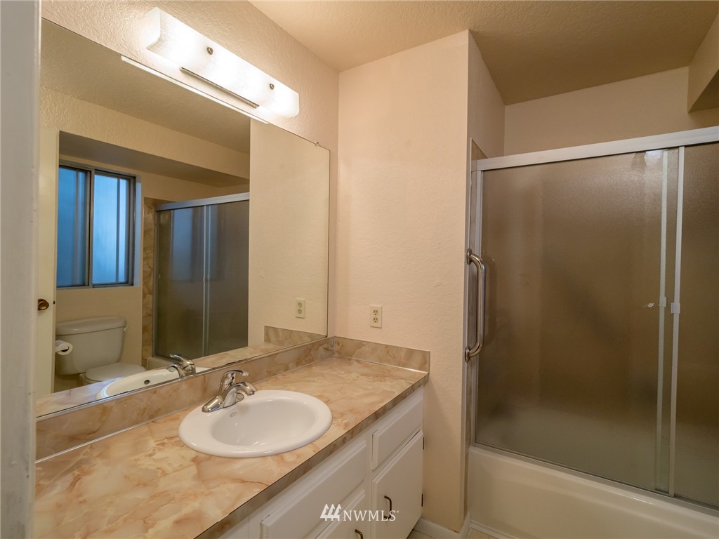 20316 98th Avenue Northeast Bothell, WA 98011 - Photo 12 of 25 Gallery Image 12