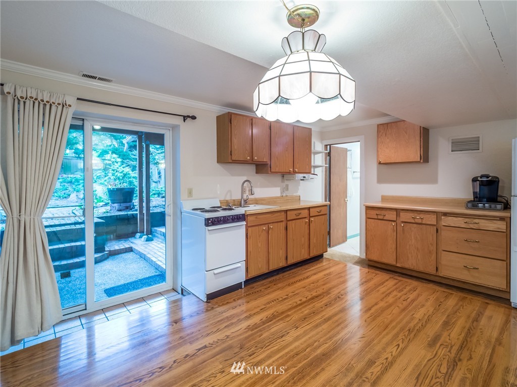 20316 98th Avenue Northeast Bothell, WA 98011 - Photo 13 of 25 Gallery Image 13