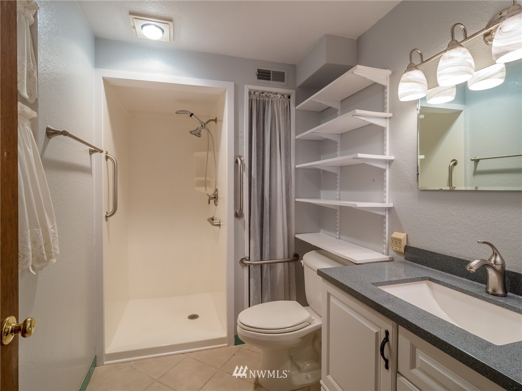 20316 98th Avenue Northeast Bothell, WA 98011 - Photo 14 of 25 Gallery Image 14