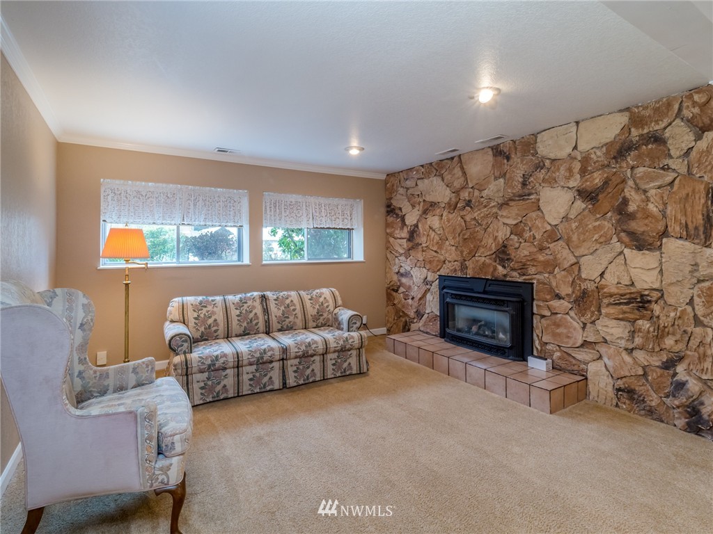 20316 98th Avenue Northeast Bothell, WA 98011 - Photo 15 of 25 Gallery Image 15