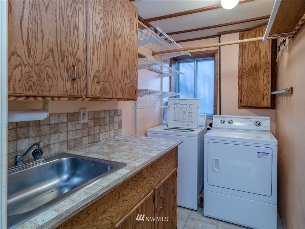 20316 98th Avenue Northeast Bothell, WA 98011 - Photo 17 of 25 Gallery Image 17