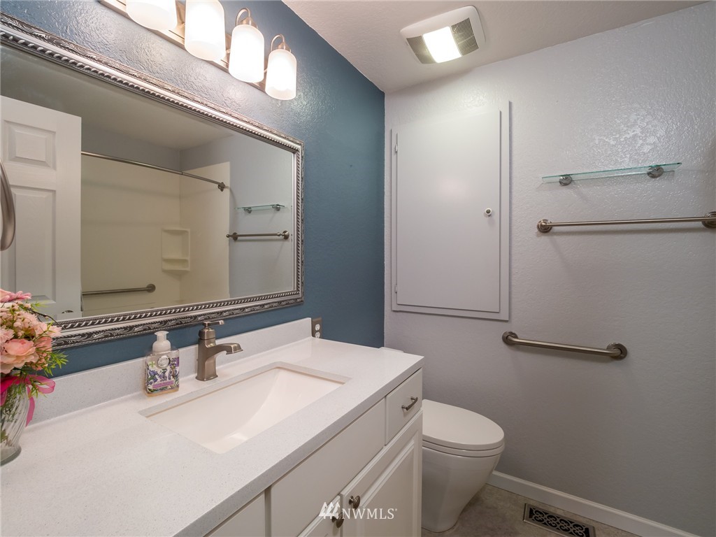 20316 98th Avenue Northeast Bothell, WA 98011 - Photo 10 of 25 Gallery Image 10