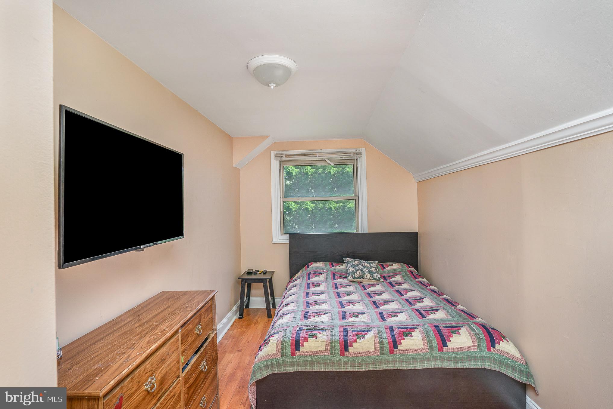 215 Old Chestnut Road Elkton, MD 21921 - Photo 19 of 32 3rd Bedroom