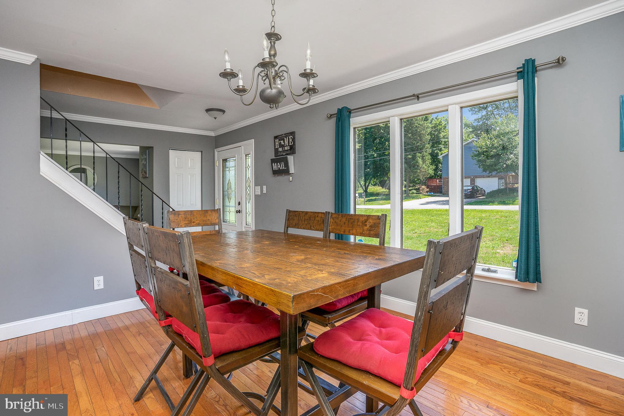 215 Old Chestnut Road Elkton, MD 21921 - Photo 9 of 32 Dining Room