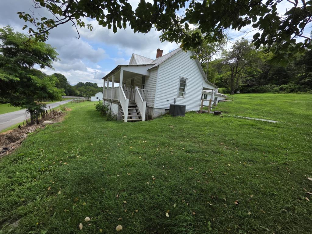 263 Knight Road Rural Retreat, VA 24368 - Photo 6 of 20 Gallery Image 6