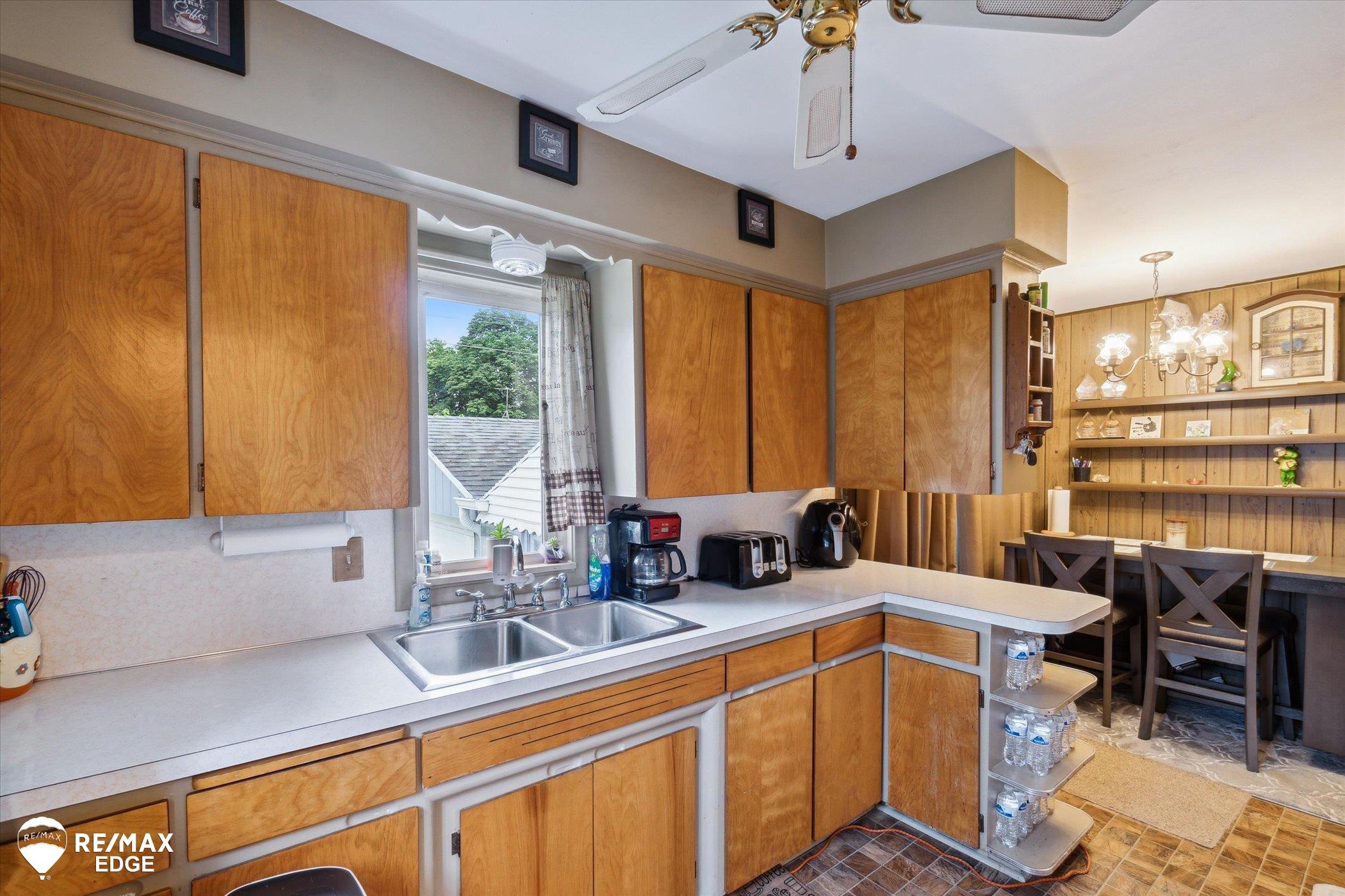 3801 Risedorph Avenue Flint, MI 48506 - Photo 17 of 47 50114553-16.JPG