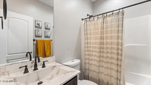 $399,900 | 2883 Alden Glenn Court, Sevierville, TN 37876