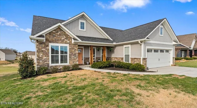$399,900 | 2883 Alden Glenn Court, Sevierville, TN 37876