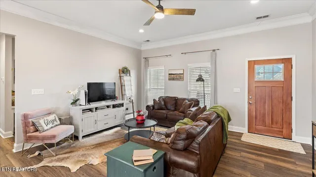 $399,900 | 2883 Alden Glenn Court, Sevierville, TN 37876