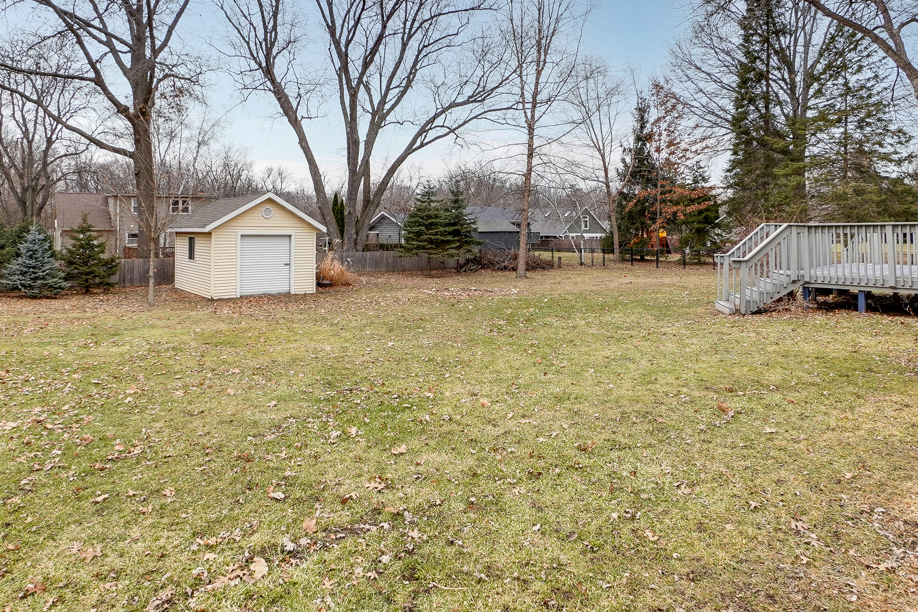 W379N5787 Meadow View Road Oconomowoc, WI 53066 - Photo 20 of 21 Back Yard