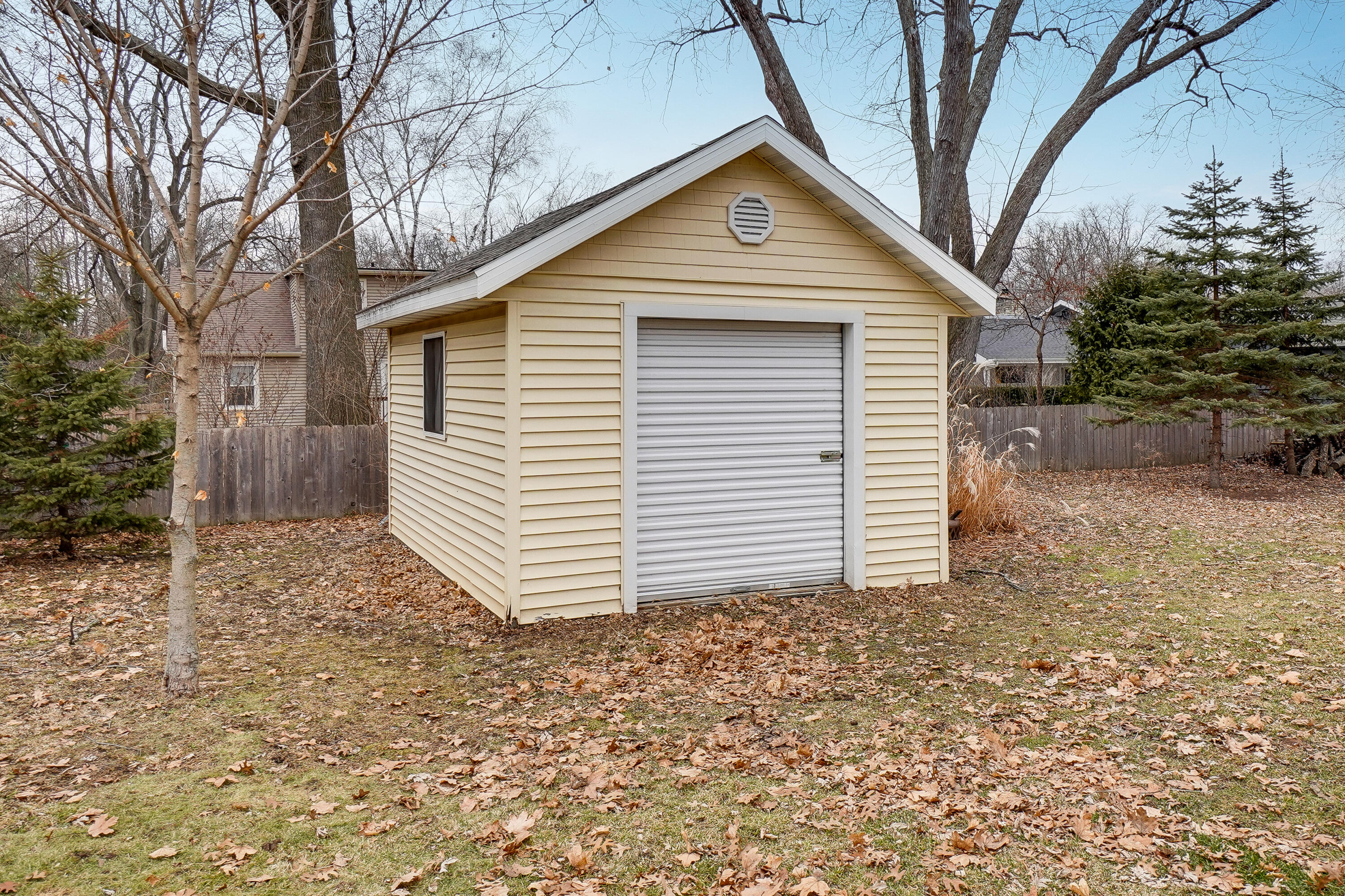 W379N5787 Meadow View Road Oconomowoc, WI 53066 - Photo 21 of 21 Outbuilding