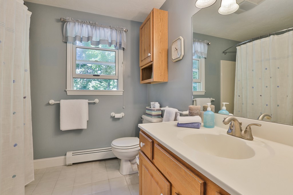 252 Ipswich Road Boxford, MA 01921 - Photo 27 of 30