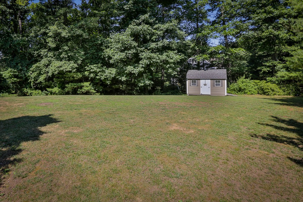 252 Ipswich Road Boxford, MA 01921 - Photo 3 of 30