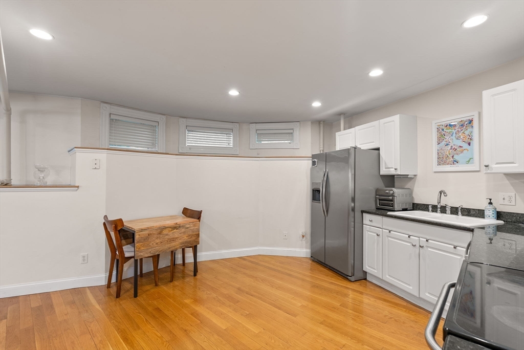 16 Garrison Road, Unit 8 Brookline, MA 02445 - Photo 8 of 32