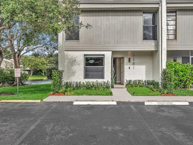 $3,500 | 1381 Northwest 99th Avenue, Unit 172, Pembroke Pines, FL 33024
