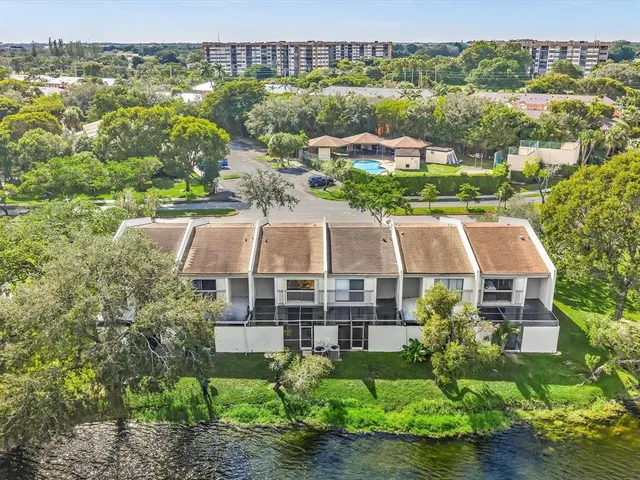 $3,500 | 1381 Northwest 99th Avenue, Unit 172, Pembroke Pines, FL 33024