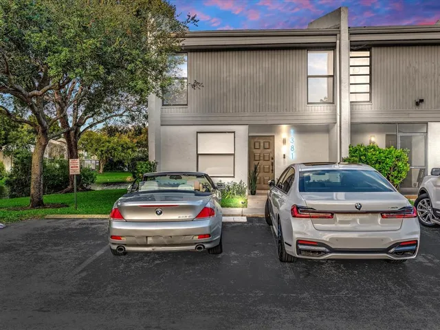 $3,500 | 1381 Northwest 99th Avenue, Unit 172, Pembroke Pines, FL 33024