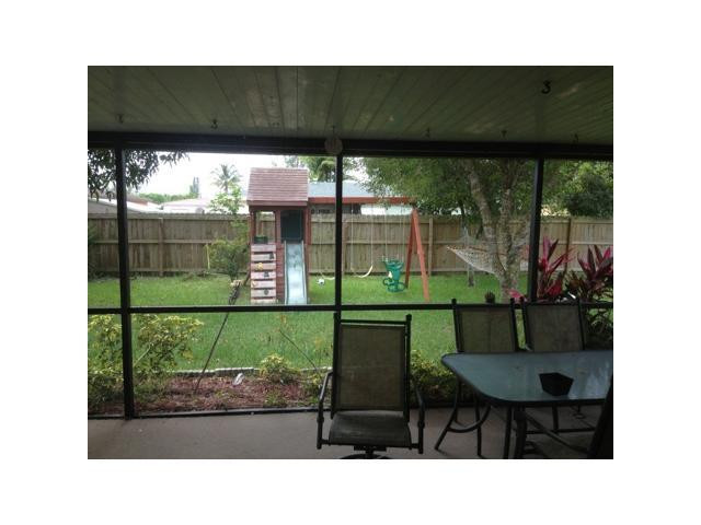 4870 Ataman Street Boca Raton, FL 33428 - Photo 2 of 9 Patio/Deck