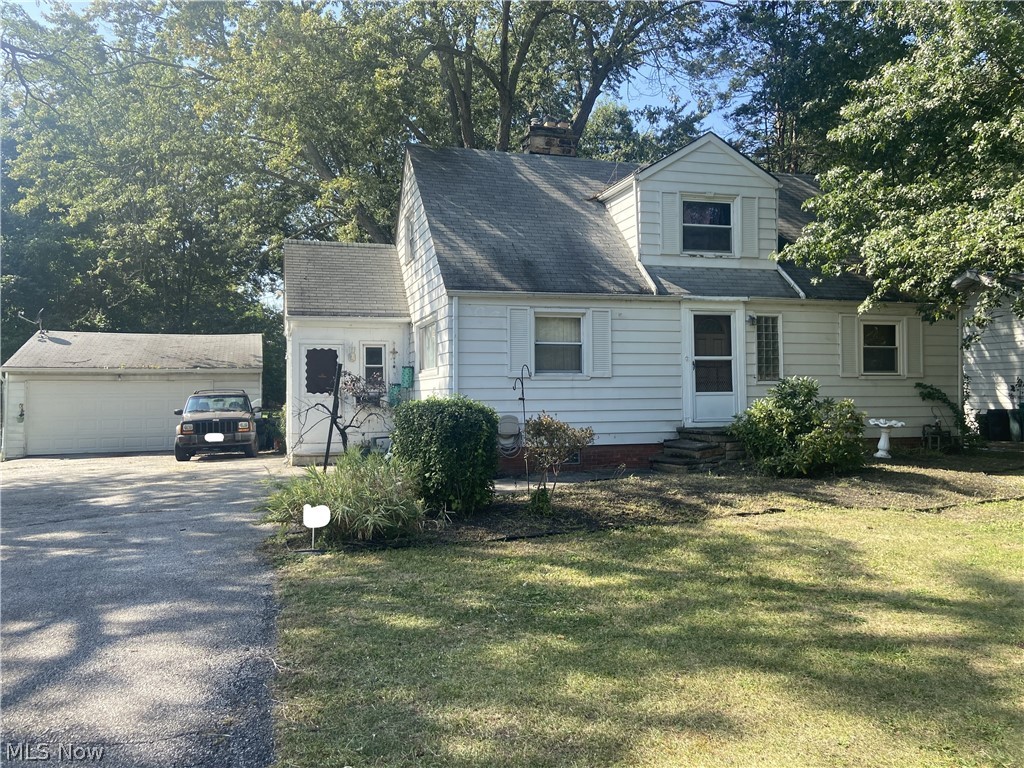522 Trebisky Road Cleveland, OH 44143 - Photo 2 of 5