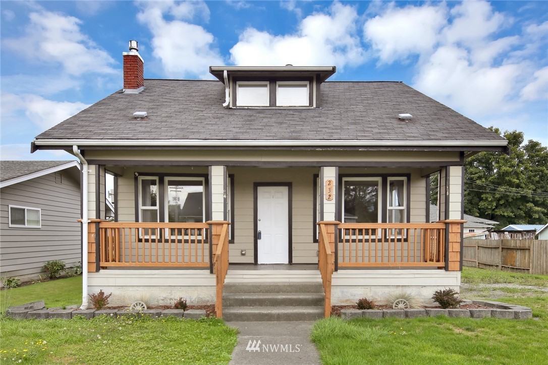 232 Garfield Street Sumas, WA 98295 - Photo 1 of 25 Gallery Image 1