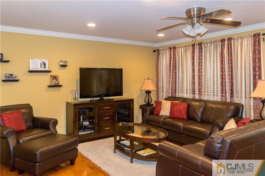 43 Willow Road Metuchen, NJ 08840 - Photo 2 of 20 Gallery Image 2