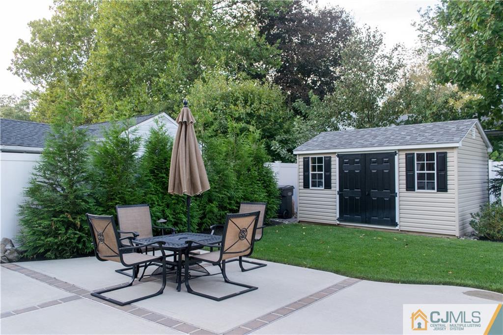 43 Willow Road Metuchen, NJ 08840 - Photo 18 of 20 Gallery Image 18