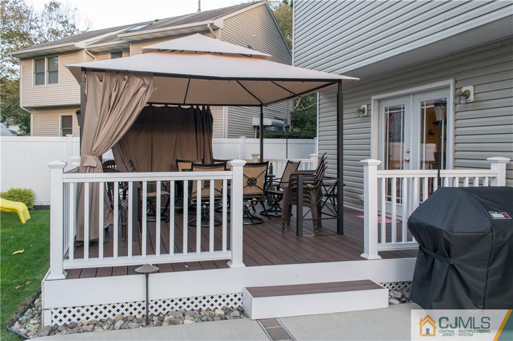 43 Willow Road Metuchen, NJ 08840 - Photo 19 of 20 Gallery Image 19