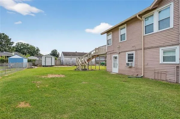 $900 | 2200 James Street, Unit B, Jefferson, LA 70121