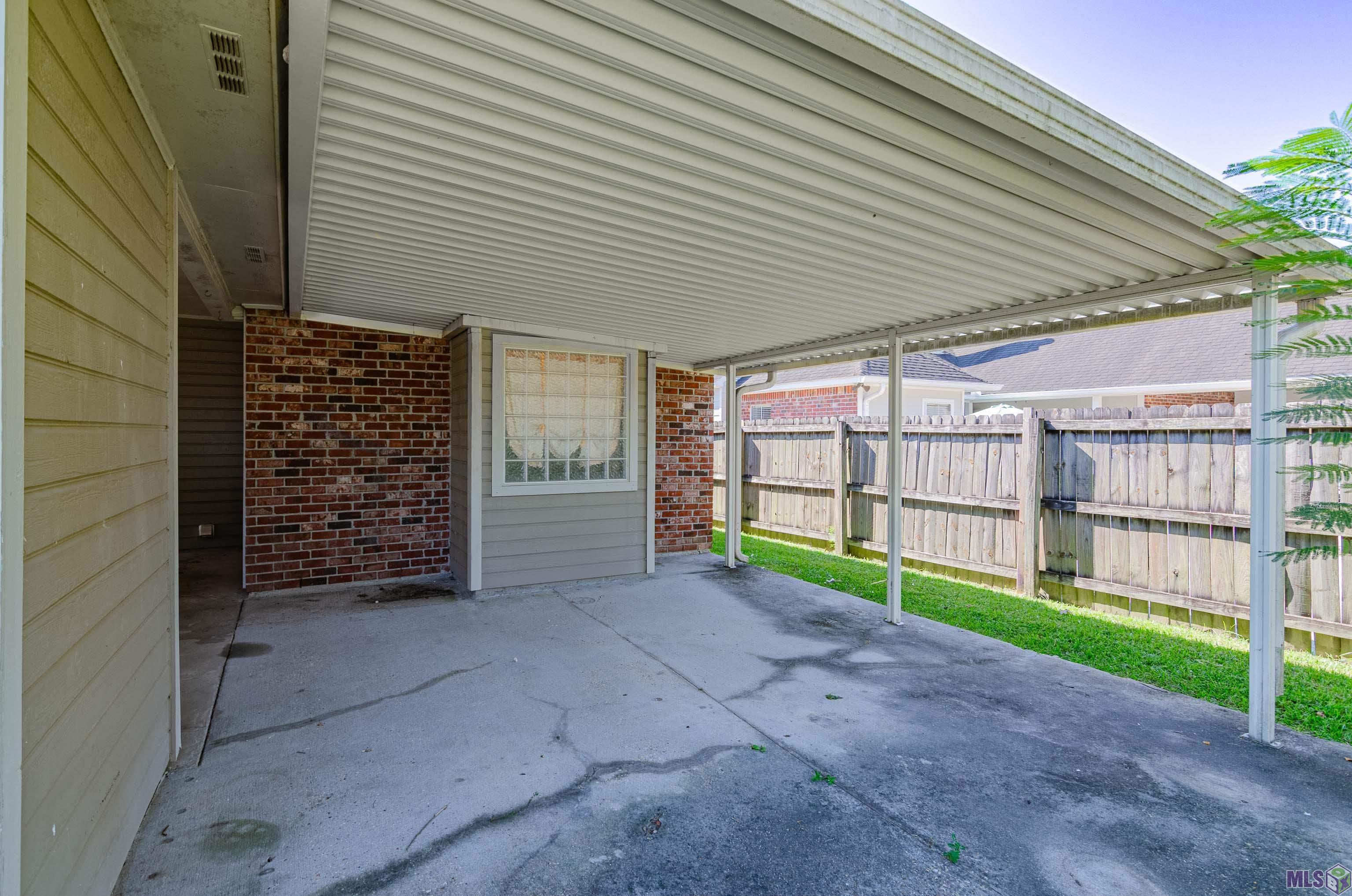 17439 Beckfield Avenue Baton Rouge, LA 70817 - Photo 4 of 18 Gallery Image 4