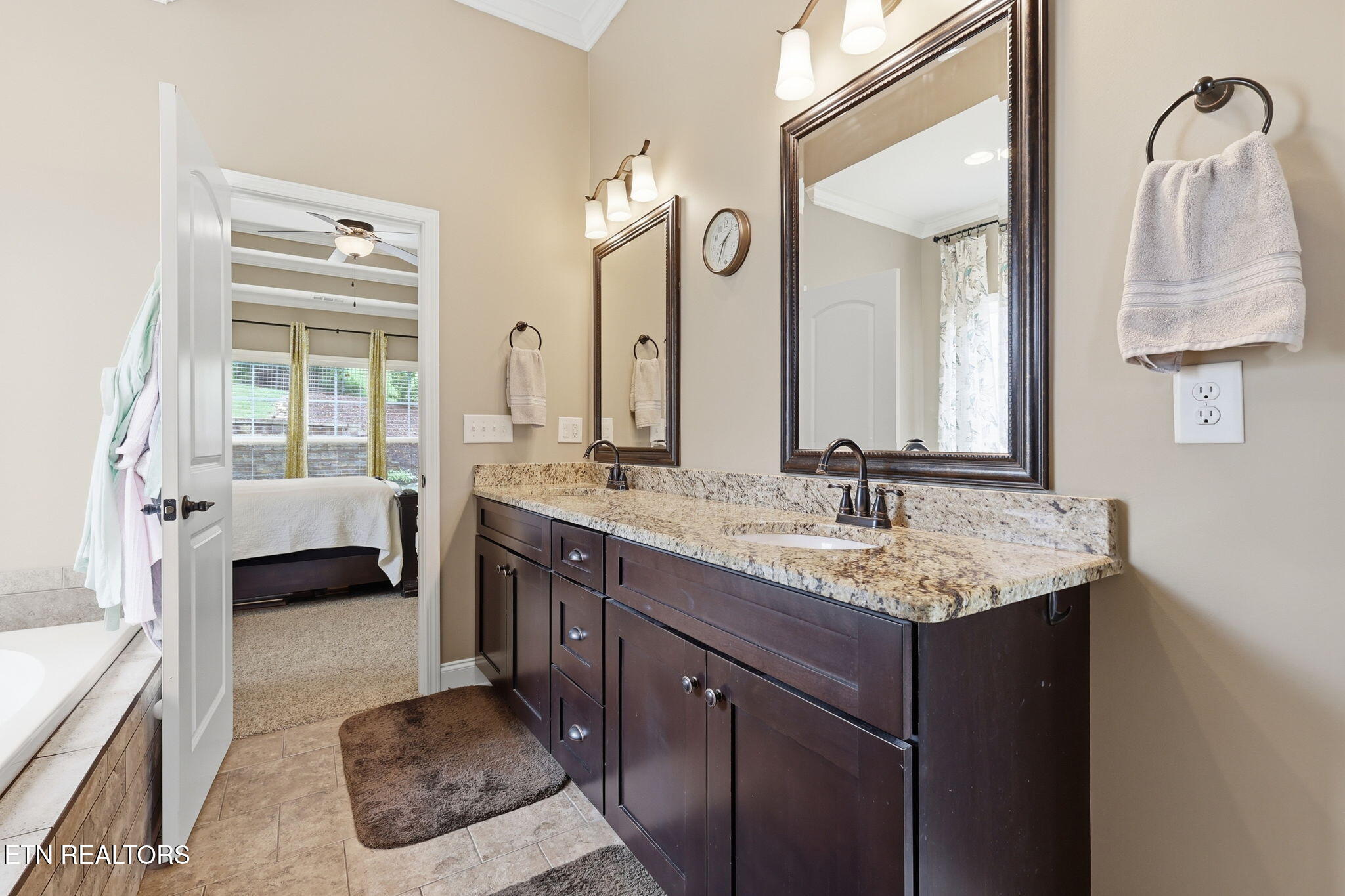 4324 Meredith Road Knoxville, TN 37921 - Photo 37 of 60 46-web-or-mls-3F1A8169
