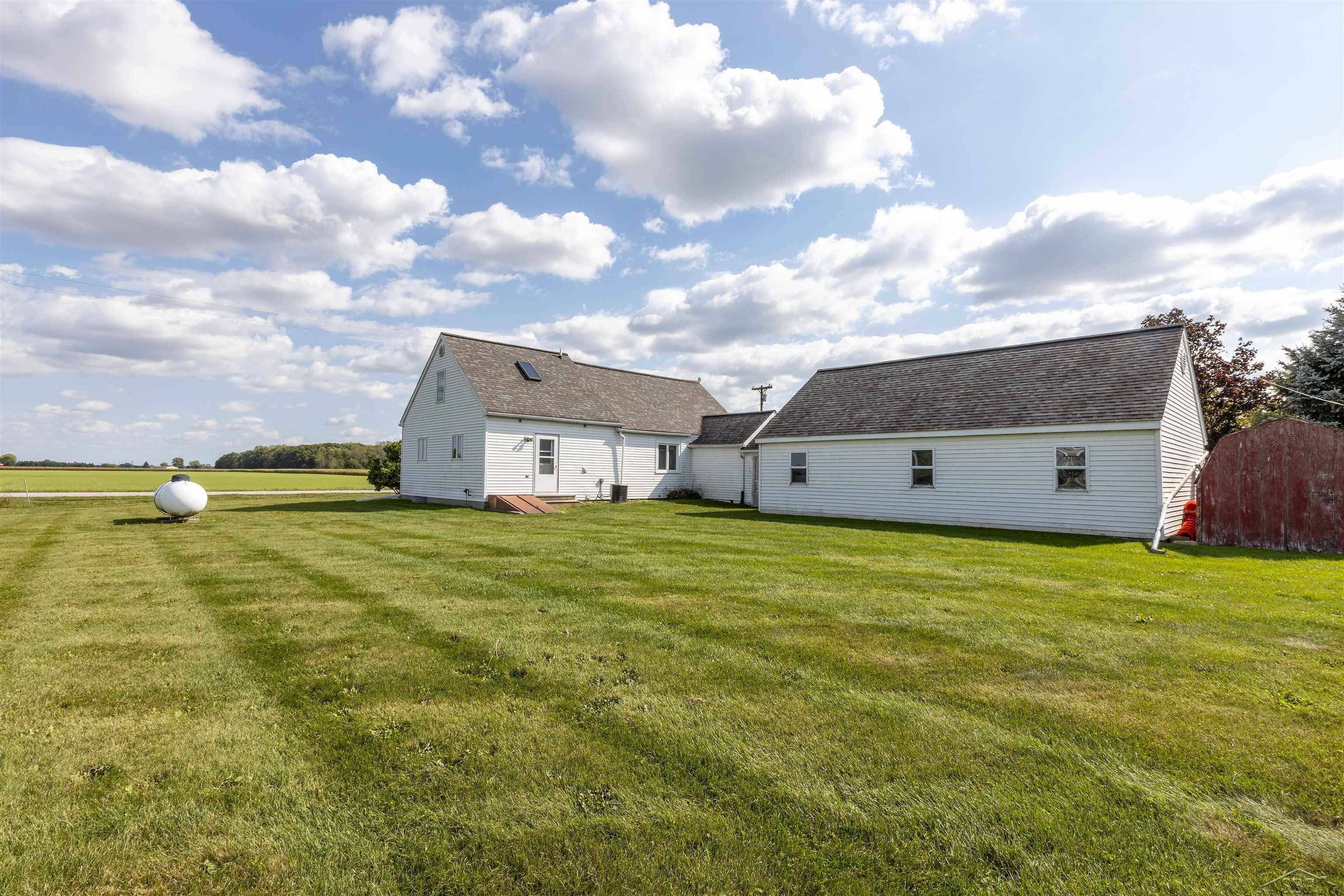 9325 Hospital Road Freeland, MI 48623 - Photo 9 of 36 Gallery Image 9