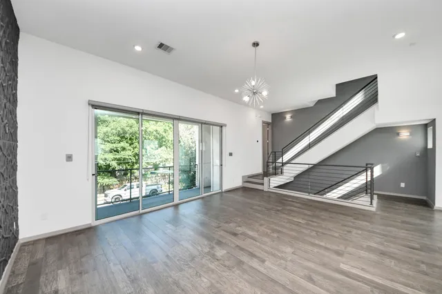 $3,100 | 2302 Johnson Street, Unit A, Houston, TX 77007