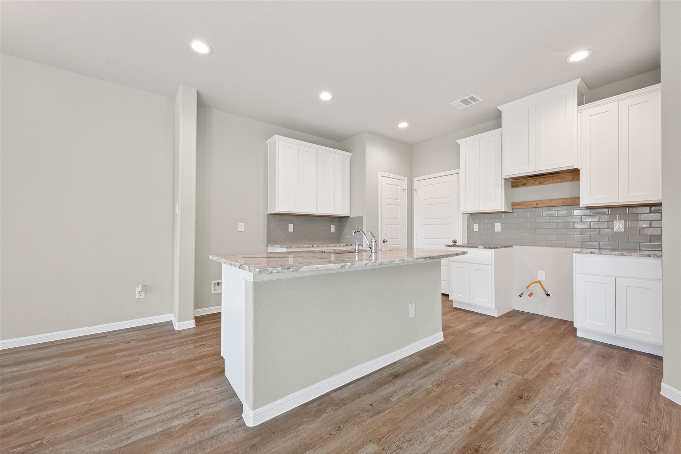 426 Emerald Thicket Lane Huffman, TX 77336 - Photo 10 of 50