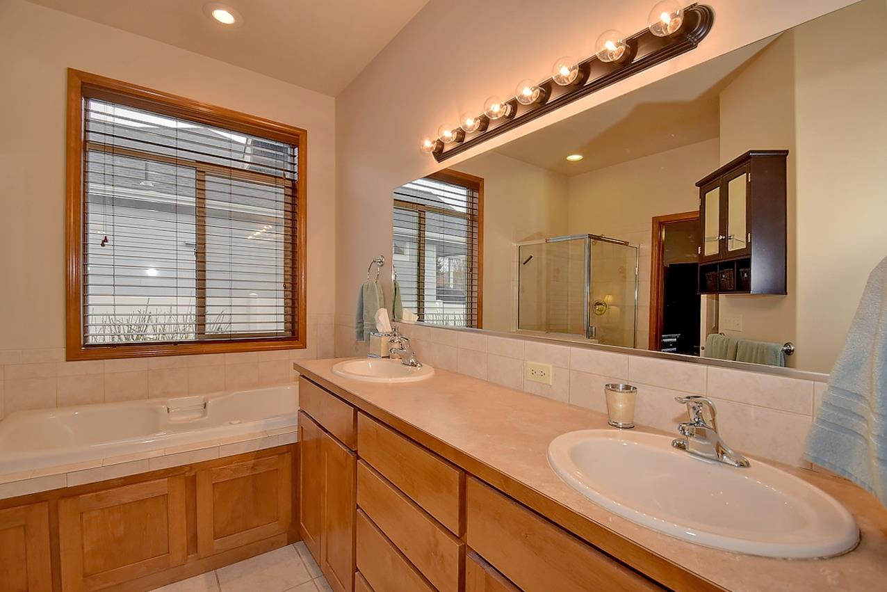 2618 West Hawthorne Road Spokane, WA 99208 - Photo 12 of 20