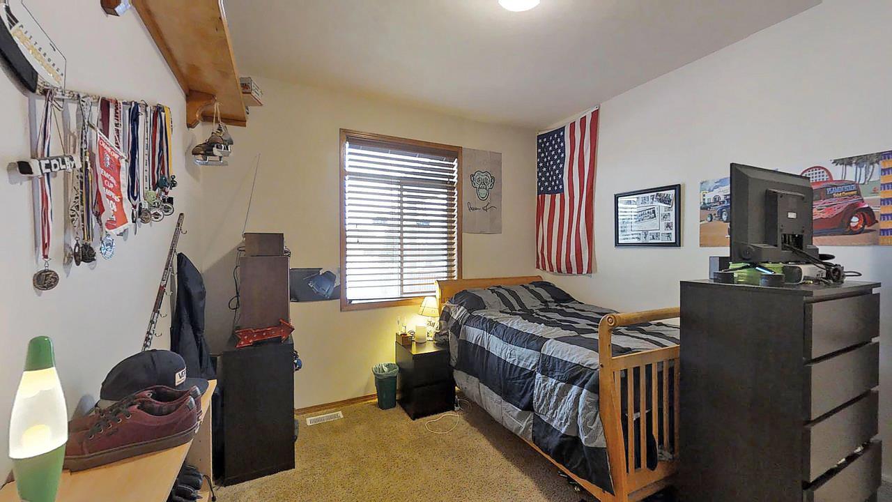 2618 West Hawthorne Road Spokane, WA 99208 - Photo 15 of 20