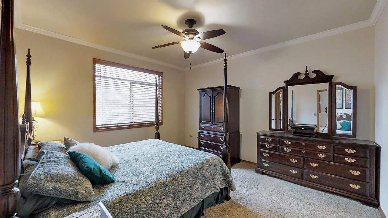 2618 West Hawthorne Road Spokane, WA 99208 - Photo 10 of 20